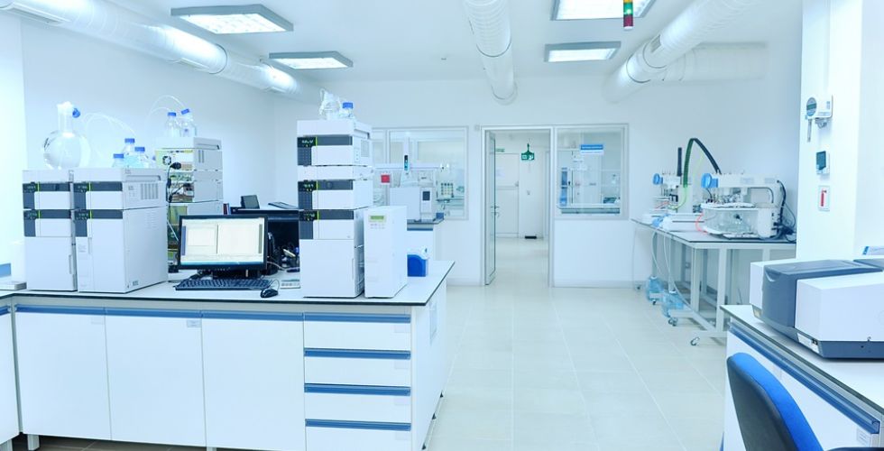 Paradas não programadas do sistema HVAC na indústria farmacêutica