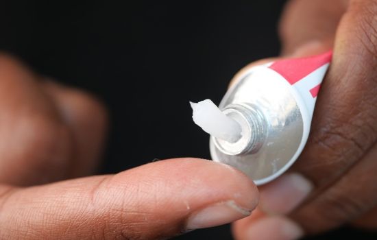 Gel inteligente acelera cicatrização de feridas em diabéticos