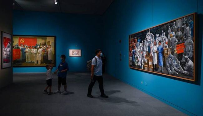 Museu chinês homenageia luta dos profissionais de saúde contra pandemia