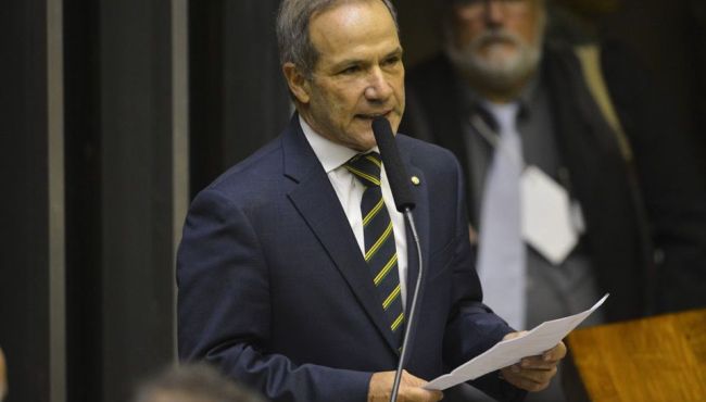Deputado Gen. Peternelli quer importar medicamentos sem o registro da Anvisa