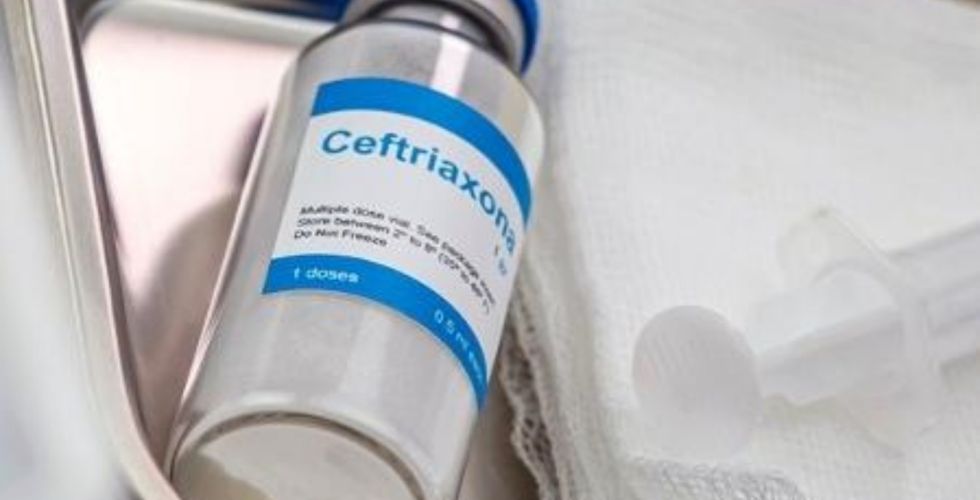 Morte após suspeita de reação à ceftriaxona em pronto-socorro expõe desafios da segurança do paciente