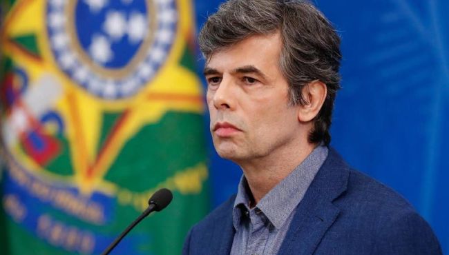 Vídeo: qual vai ser a escolha do novo ministro da Saúde? Jovens ou idosos?
