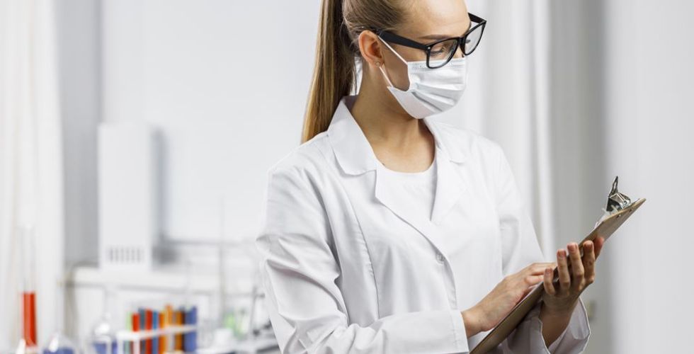 Como o farmacêutico pode sair do varejo e entrar na indústria