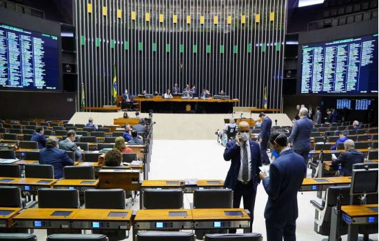 Pandemia: nova lei facilita o fornecimento de medicamentos à população