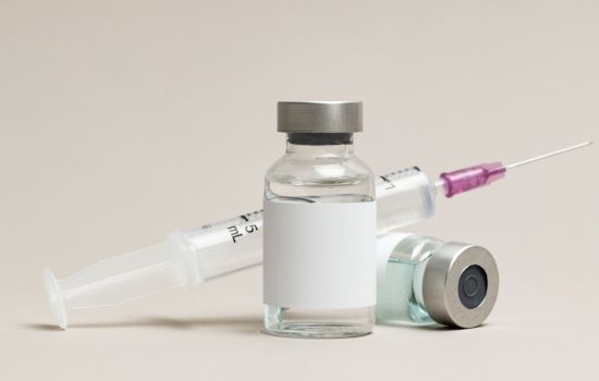 Anvisa proíbe venda e uso de 30 anabolizantes; veja lista