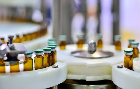 Covid-19: Exército para produção de cloroquina por falta de insumos