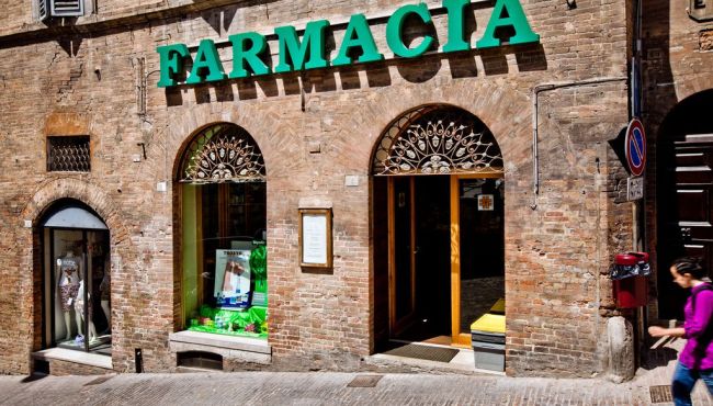 A farmácia italiana e suas particularidades