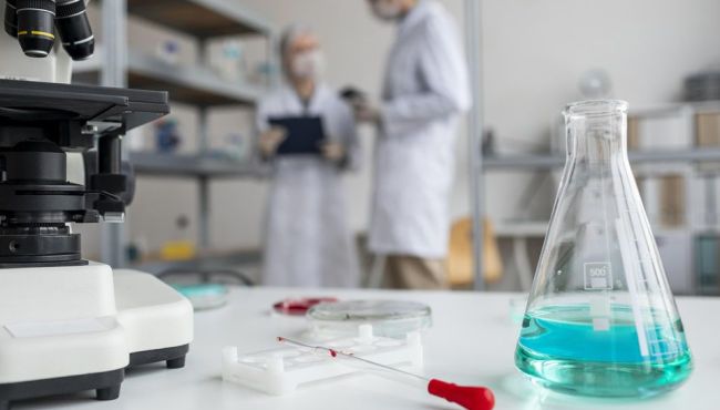 Brasil e Índia estudam cooperação no setor farmacêutico