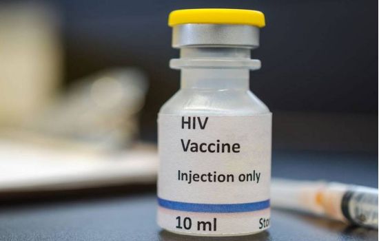 Especialistas em farmacologia desenvolvem injeção anual para tratamento do HIV