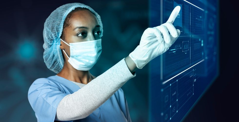 Desafios de capacitação e regulação, barram o progresso da IA no setor farmacêutico do Brasil.