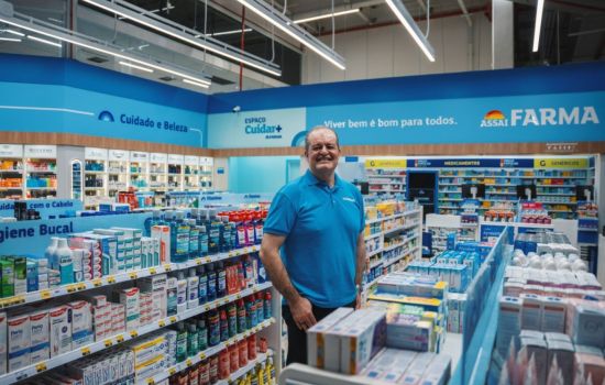 Assaí coloca medicamento no carrinho do atacarejo e estreia no varejo farmacêutico