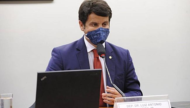 Congresso investiga possível cartel envolvendo distribuidoras de medicamentos em pandemia