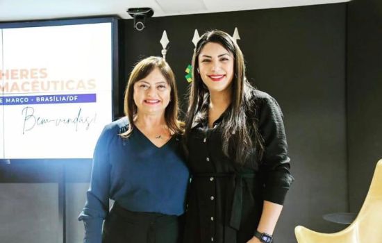 A farmacêutica Alícia Krüger, do Ministério da Saúde, destaca a importância do farmacêutico clínico, nas políticas públicas para a saúde da mulher