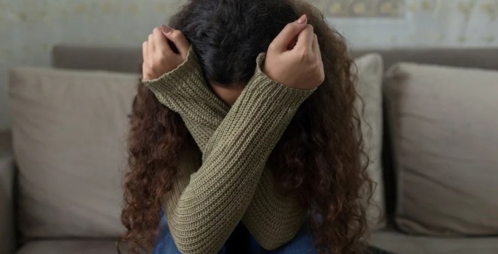 Deficiência de vitamina B12 pode confundir sintomas e agravar quadros de saúde mental