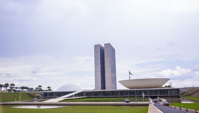 Senado aprova projeto que estimula indústria nacional a produzir IFA