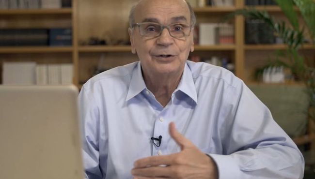 Suplemento sem registro na Anvisa usa imagem de Drauzio Varella