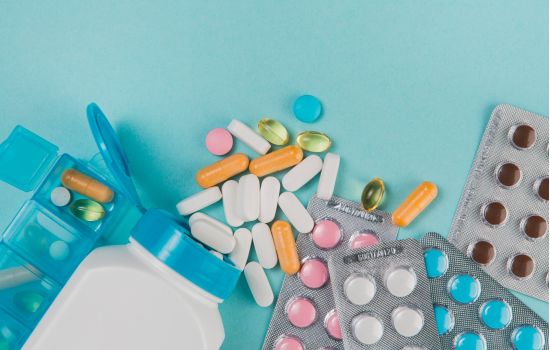 Farmacêutica projeta tratamento pioneiro contra o câncer até 2026.