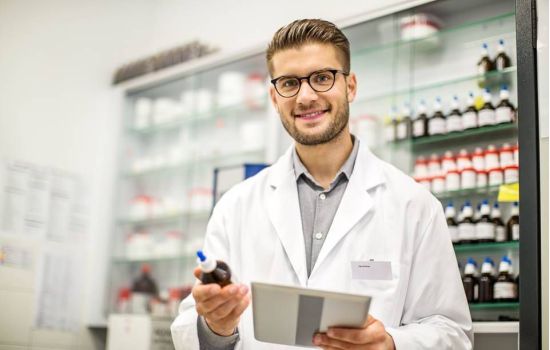 Dia Internacional do Farmacêutico: como seria um mundo sem esses profissionais?